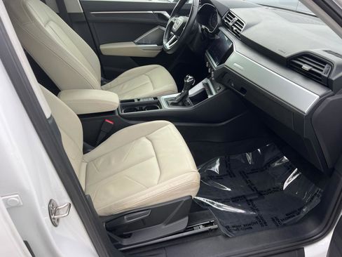 Used 2020 Audi Q3 2.0T Premium w/ Convenience Package image 13