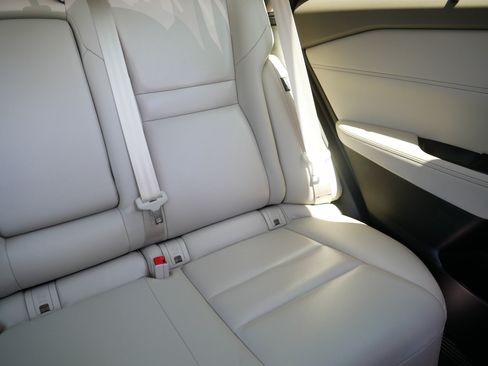 Certified 2023 Nissan Rogue SL w/ SL Premium Package AWD/4WD image 14