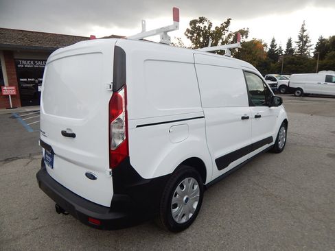 Used 2020 Ford Transit Connect XL image 4
