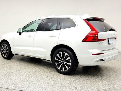 Used 2023 Volvo XC60 B5 Plus w/ Climate Package AWD/4WD image 7