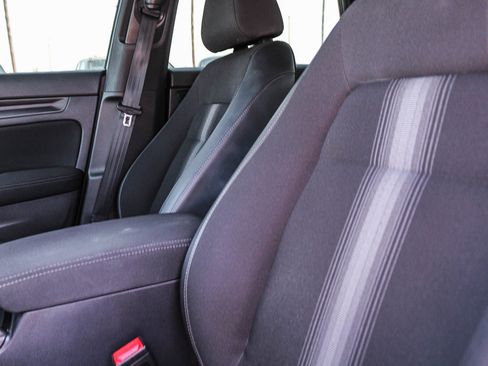 Used 2025 Honda Civic Sport image 24
