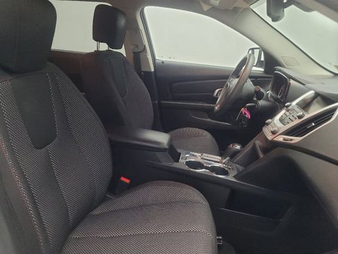 Used 2017 GMC Terrain SLE FWD image 21