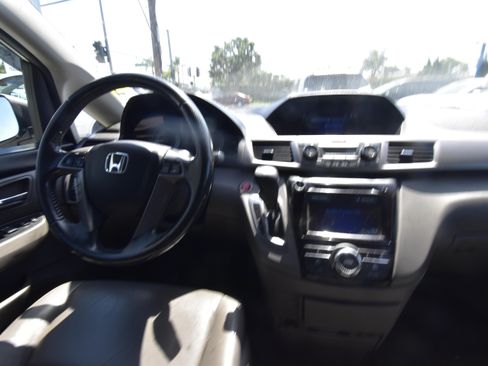 Used 2017 Honda Odyssey EX-L image 8