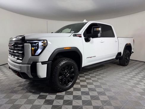 Used 2026 GMC Sierra 2500 AT4 AWD/4WD image 10