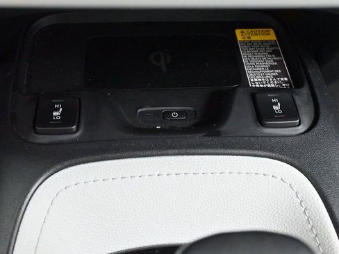 Used 2024 Toyota Corolla XSE FWD image 23