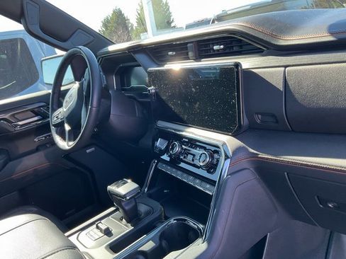 Used 2023 GMC Sierra 1500 AT4 w/ AT4 Preferred Package image 14