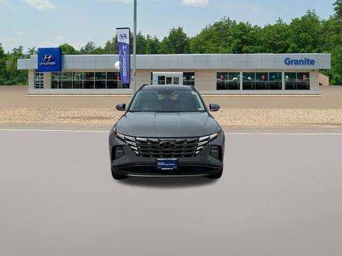 Used 2024 Hyundai Tucson Limited AWD/4WD image 2