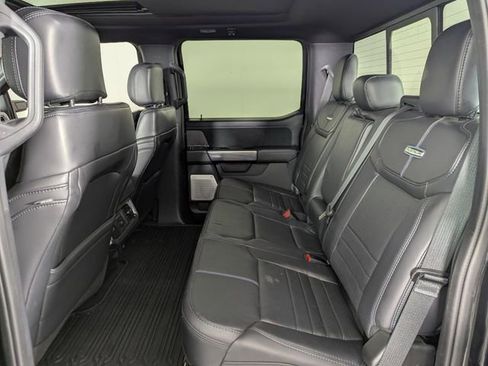 Used 2025 Ford F450 Platinum w/ FX4 Off-Road Package AWD/4WD image 16