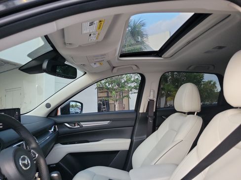 Used 2025 MAZDA CX-5 AWD 2.5 S w/ Premium Plus Pkg image 18