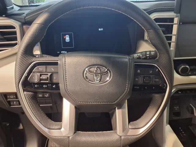 Used 2024 Toyota Sequoia Capstone AWD/4WD image 10