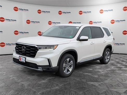 New 2025 Honda Pilot EX-L image 1