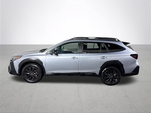Certified 2024 Subaru Outback Onyx Edition AWD/4WD image 10