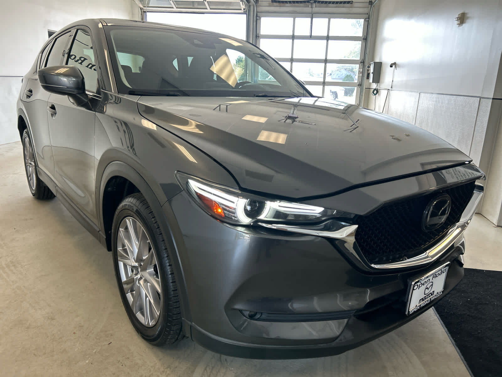Used 2019 MAZDA CX-5 Grand Touring w/ GT Premium Package AWD/4WD image 8