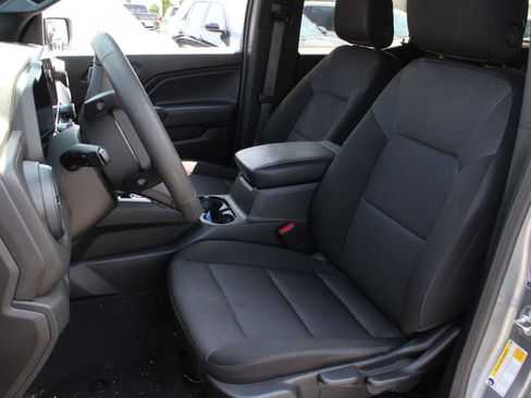 Used 2024 Chevrolet Colorado Trail Boss w/ Advanced Trailering Package AWD/4WD image 14