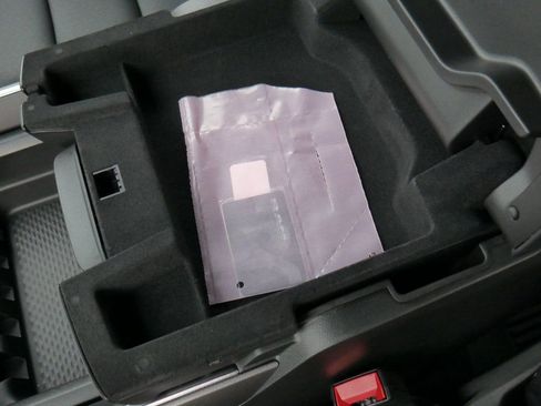 New 2026 RAM 1500 Laramie w/ Night Edition image 27