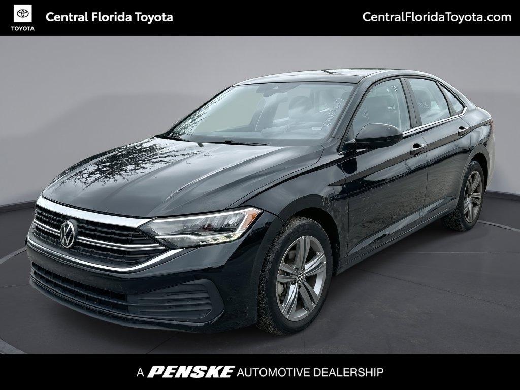 Used 2024 Volkswagen Jetta SE FWD image 1