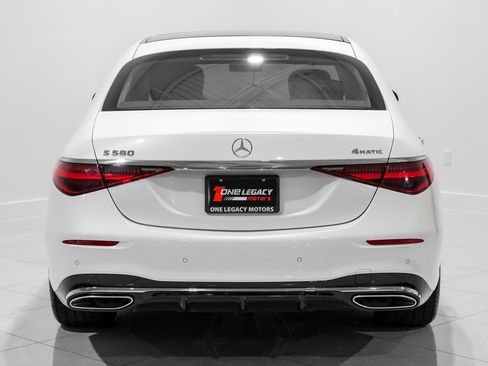 Used 2022 Mercedes-Benz S 580 4MATIC Sedan image 9