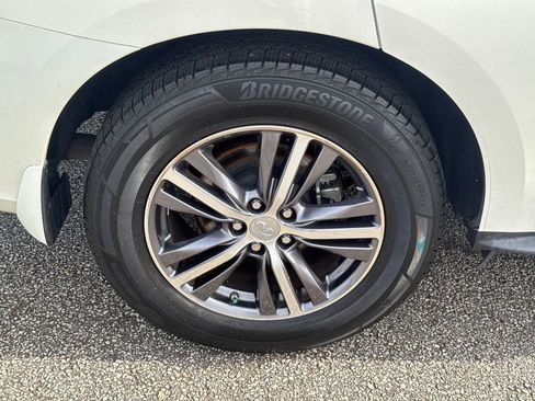 Used 2019 INFINITI QX60 Luxe image 17