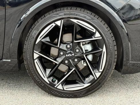 Certified 2025 Kia K4 GT-Line w/ GT-Line Premium Package FWD image 10