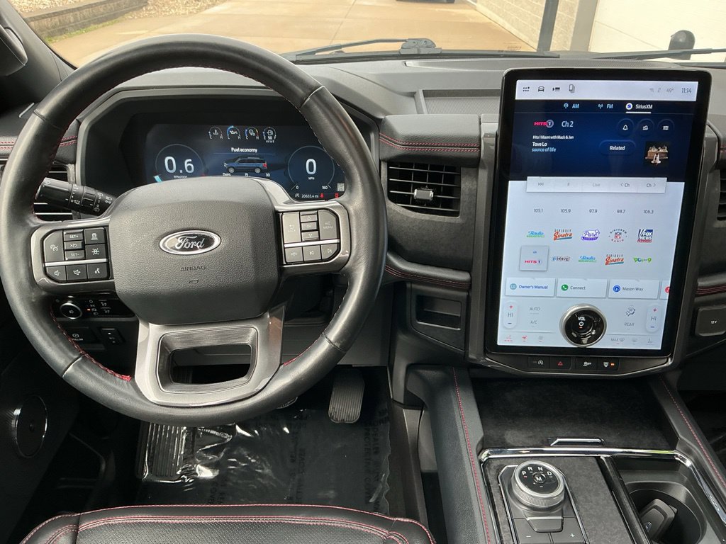 Used 2024 Ford Expedition Limited AWD/4WD image 13