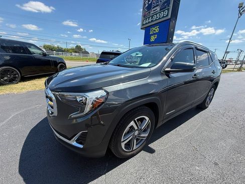 Used 2018 GMC Terrain SLT w/ Infotainment Package II FWD image 8