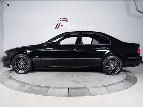 Used 2000 BMW M5 RWD image 2