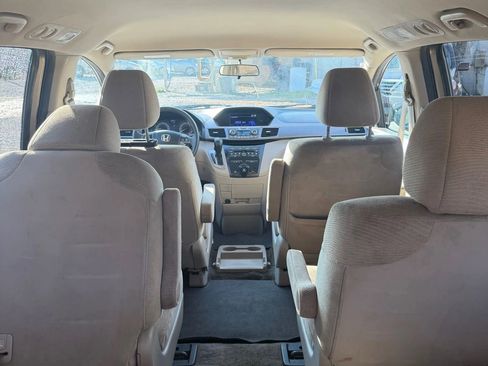 Used 2013 Honda Odyssey LX image 6