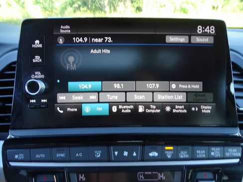 Used 2025 Honda Odyssey EX-L image 24