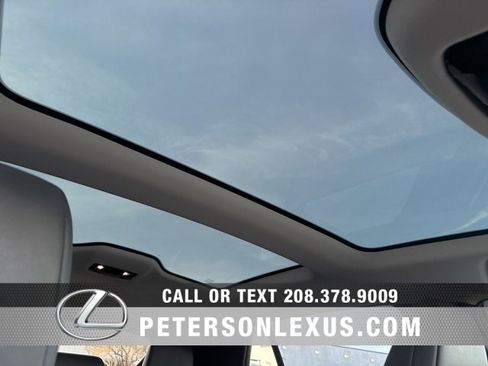 Used 2023 Lexus RZ 450e Premium image 13