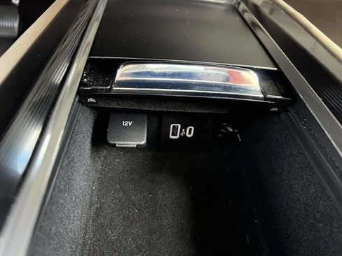 Certified 2022 Lincoln Corsair Reserve w/ Equipment Group 201A image 21