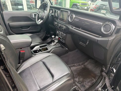 Certified 2022 Jeep Wrangler Unlimited Sahara image 20