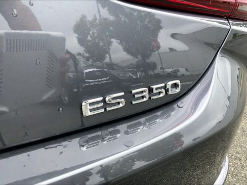 Used 2024 Lexus ES 350 w/ Premium Package FWD image 10