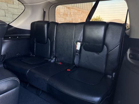 Used 2015 INFINITI QX80 2WD w/ 22" Wheel Package image 29