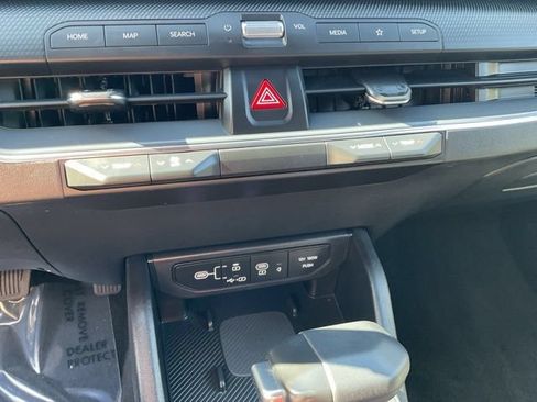 Used 2025 Kia K4 GT-Line w/ GT-Line Sunroof Package FWD image 16