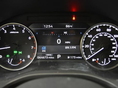 Used 2022 Mitsubishi Outlander SEL image 25