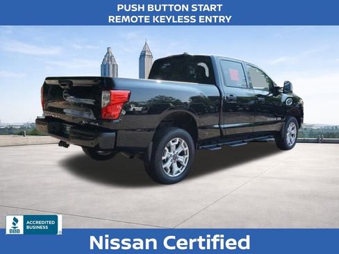Used 2024 Nissan Titan SV w/ SV Convenience Package image 6