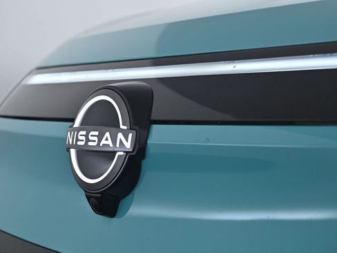 New 2026 Nissan Leaf Platinum+ w/ Cargo Package (Platinum+) image 13