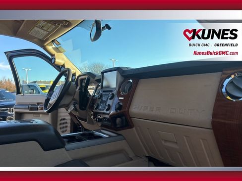 Used 2015 Ford F350 King Ranch w/ King Ranch w/Chrome Package image 35