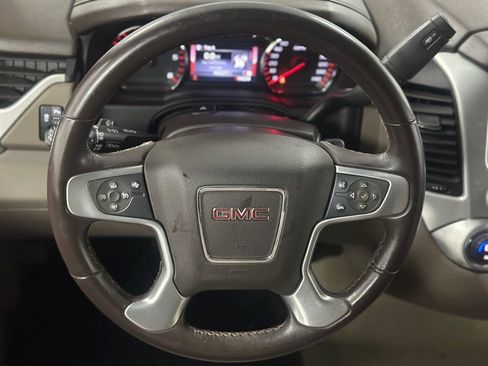 Used 2015 GMC Yukon SLE w/ Convenience Package image 4