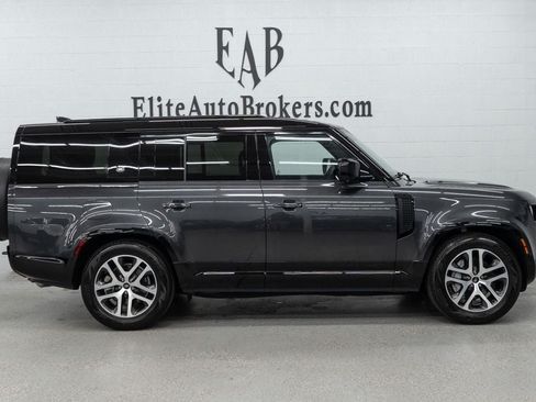 Used 2023 Land Rover Defender 130 X-Dynamic SE AWD/4WD image 5