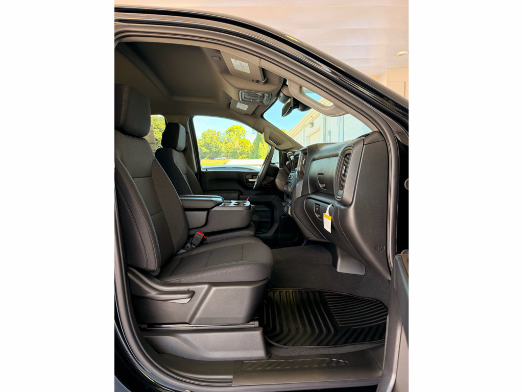 New 2026 Chevrolet Silverado 2500 Custom w/ Custom Value Package AWD/4WD image 19