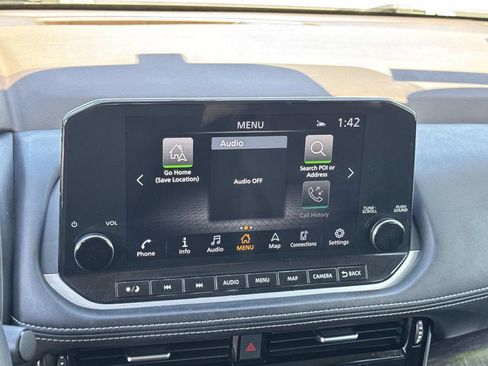 Used 2023 Nissan Rogue Platinum w/ Platinum Premium Package image 11