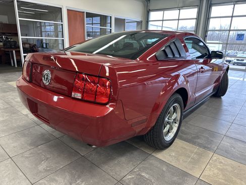 Used 2009 Ford Mustang Coupe image 11
