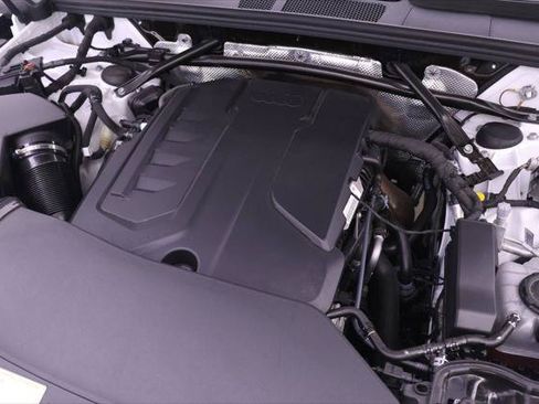 Certified 2025 Audi Q5 Premium AWD/4WD image 25