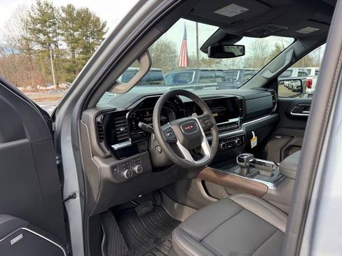 New 2026 GMC Sierra 1500 SLT w/ SLT Premium Package image 11