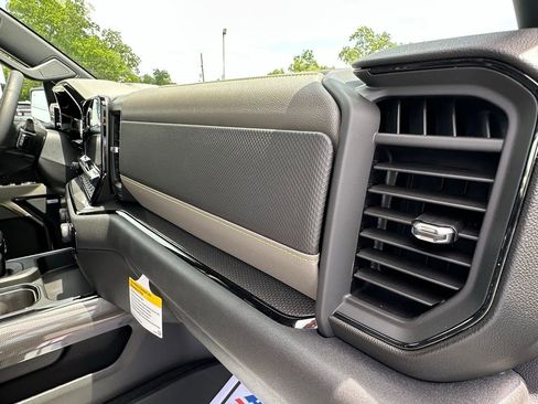 New 2026 Chevrolet Silverado 1500 ZR2 AWD/4WD image 17