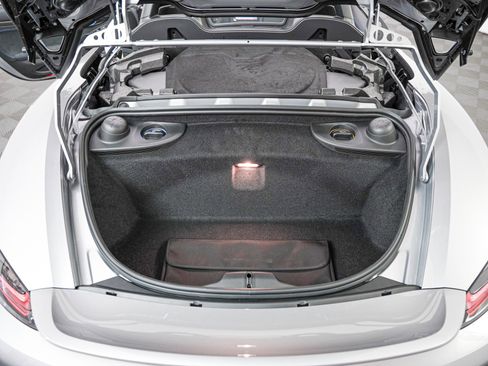 Used 2025 Porsche 718 Boxster Spyder RS image 27