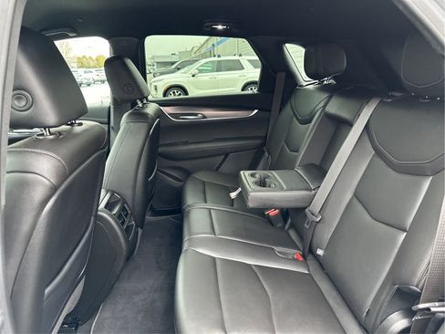 Certified 2024 Cadillac XT5 Luxury AWD/4WD image 10