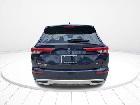 Used 2024 Mitsubishi Outlander SE FWD image 5
