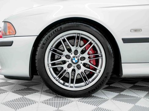 Used 2003 BMW M5 RWD image 38
